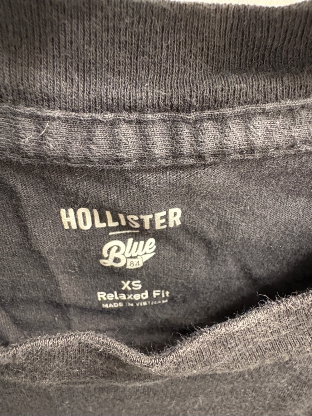 Hollister Black and Red Georgia Dawgs Graphic Tee - Picture 2 of 3